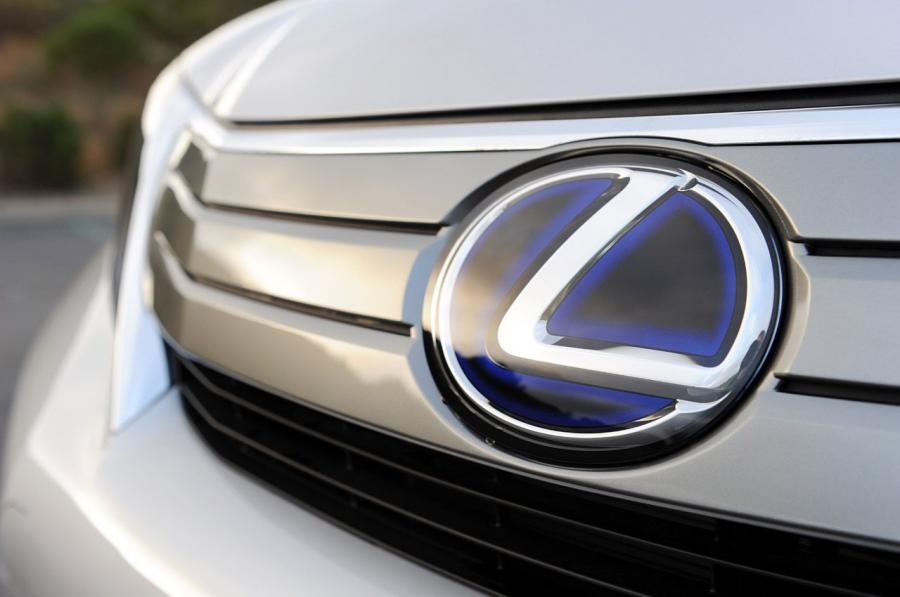  Lexus HS250h 2009 года  (фото 3 из 273)
